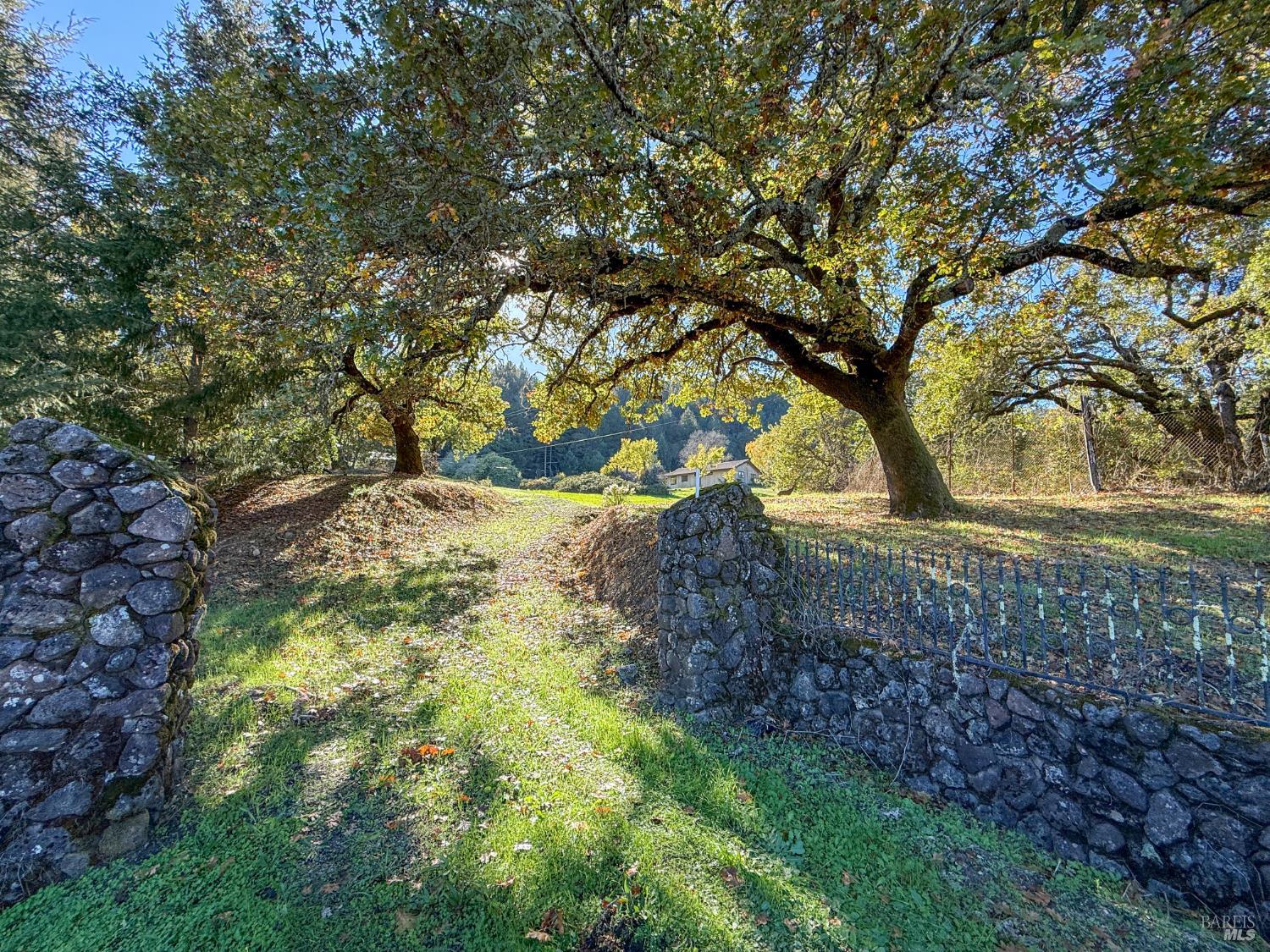 2 Houses on Lot, Brack road, Healdsburg, CA 95448 - 1