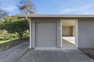 Condominium,  Oak Leaf way, Napa, CA 94558 - 38