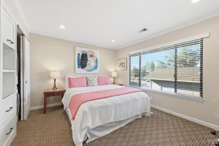 Condominium,  Oak Leaf way, Napa, CA 94558 - 24