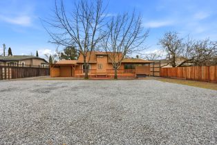 Single Family Residence,  Cockrobin avenue, Windsor, CA 95492 - 52