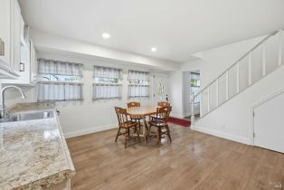 Single Family Residence,  Cockrobin avenue, Windsor, CA 95492 - 11