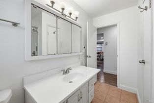 Single Family Residence,  Cockrobin avenue, Windsor, CA 95492 - 35