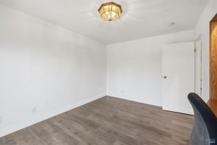 Single Family Residence,  Cockrobin avenue, Windsor, CA 95492 - 23