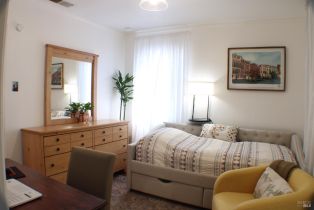 Single Family Residence,  Ridgway avenue, Santa Rosa, CA 95401 - 18