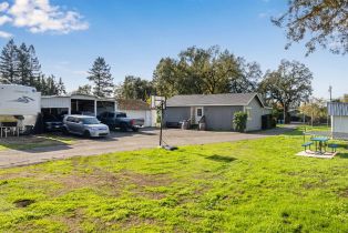 Single Family Residence,  Irwin lane, Santa Rosa, CA 95401 - 89