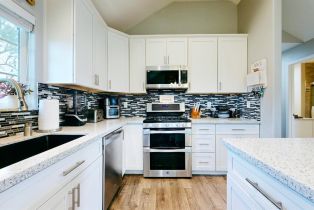 Single Family Residence,  Irwin lane, Santa Rosa, CA 95401 - 23