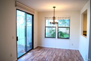 Condominium,  Cherry avenue, Sonoma, CA 95476 - 6
