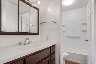 Condominium,  Townview avenue, Santa Rosa, CA 95405 - 6