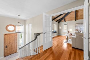 Single Family Residence,  Maui way, Napa, CA 94558 - 4