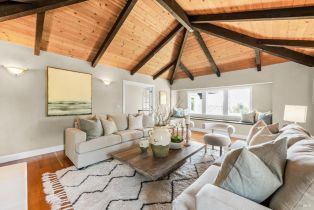 Single Family Residence,  Maui way, Napa, CA 94558 - 9