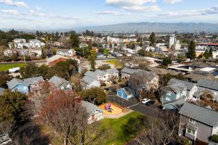 Condominium,  Rain Tree court, Petaluma, CA 94952 - 50