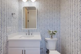 Single Family Residence,  Carlile place, Santa Rosa, CA 95403 - 5