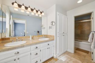 Condominium, Johnson street, Windsor, CA 95492 - 28