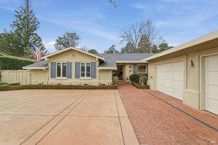 Single Family Residence,  Kaanapali drive, Napa, CA 94558 - 4