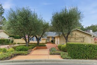 Single Family Residence,  Kaanapali drive, Napa, CA 94558 - 3