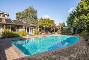 Single Family Residence, Alderbrook drive, Santa Rosa, CA 95405 - 3