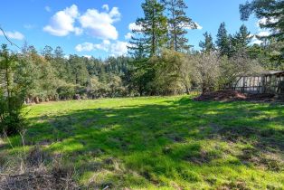Land, 1120 W Sexton Rd, Sebastopol, CA  Sebastopol, CA 95472