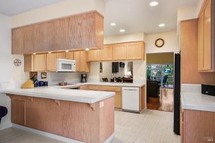 Single Family Residence,  Oak Mesa drive, Santa Rosa, CA 95409 - 15