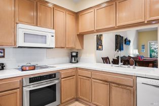 Single Family Residence,  Oak Mesa drive, Santa Rosa, CA 95409 - 16