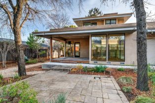 Residential Income,  Cloverdale boulevard, Cloverdale, CA 95425 - 7