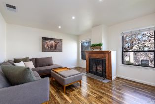 Condominium, 439 Mission Blvd, Santa Rosa, CA  Santa Rosa, CA 95409