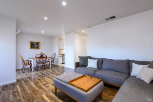 Condominium,  Mission boulevard, Santa Rosa, CA 95409 - 7
