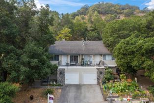 Residential Income, 45 Griggs Ln, Napa, CA  Napa, CA 94558