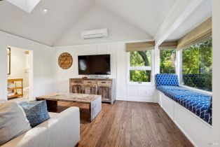 Single Family Residence,  White Alder none, Sonoma, CA 95476 - 32