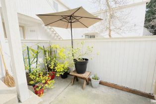 Condominium,  Westberry drive, Santa Rosa, CA 95403 - 3