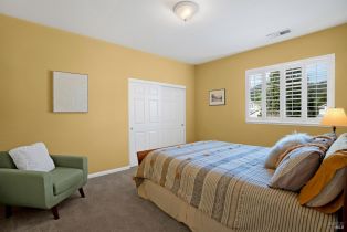 Single Family Residence,  Sailing Hawk avenue, Santa Rosa, CA 95409 - 46
