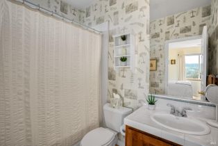 Single Family Residence,  Sailing Hawk avenue, Santa Rosa, CA 95409 - 48