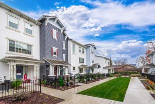 Condominium, Pear Tree terrace, Napa, CA 94558 - 4