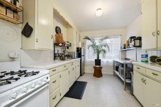 Residential Income, Cherry street, Santa Rosa, CA 95404 - 7