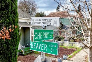Residential Income, Cherry street, Santa Rosa, CA 95404 - 4