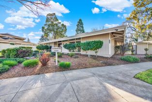 Condominium,  Belvedere court, Napa, CA 94559 - 33