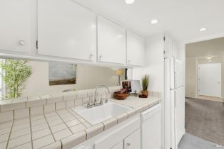 Condominium,  Belvedere court, Napa, CA 94559 - 11
