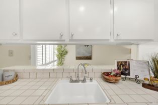 Condominium,  Belvedere court, Napa, CA 94559 - 12