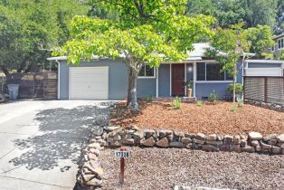 Residential Income, 17326-17328 Hillside Ave, Sonoma, CA  Sonoma, CA 95476