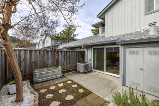 Condominium,  Elbridge avenue, Cloverdale, CA 95425 - 19