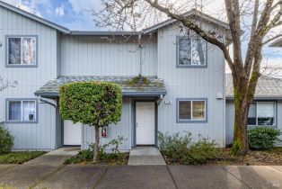 Condominium,  Elbridge avenue, Cloverdale, CA 95425 - 2