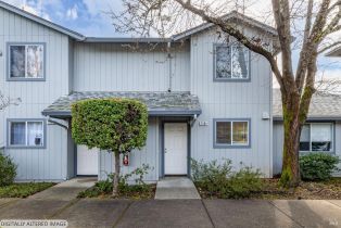 Condominium,  Elbridge avenue, Cloverdale, CA 95425 - 2