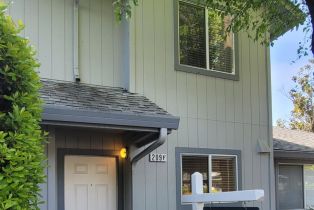 Condominium,  Elbridge avenue, Cloverdale, CA 95425 - 3