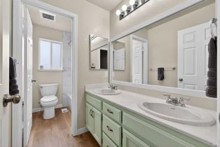 Condominium,  Elbridge avenue, Cloverdale, CA 95425 - 17