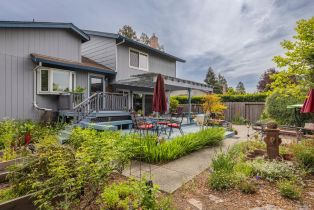 Single Family Residence,  Caulfield court, Petaluma, CA 94954 - 33