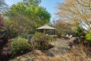 Single Family Residence,  Newbury court, Santa Rosa, CA 95404 - 46