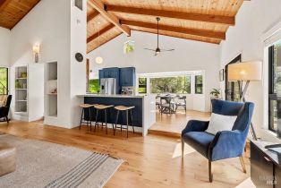 Single Family Residence,  Valley View drive, Healdsburg, CA 95448 - 4