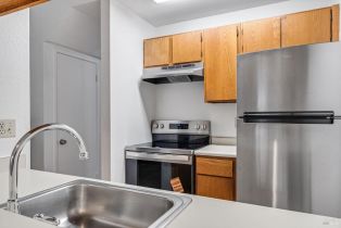 Condominium, Courtyards none, Windsor, CA 95492 - 3