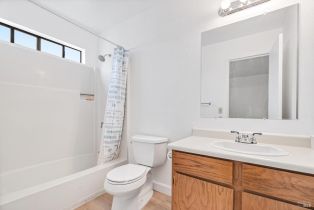 Condominium, Courtyards none, Windsor, CA 95492 - 16