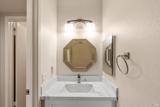 Single Family Residence, Cornell street, Windsor, CA 95492 - 18