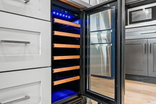 Single Family Residence,  Aaron drive, Santa Rosa, CA 95404 - 24